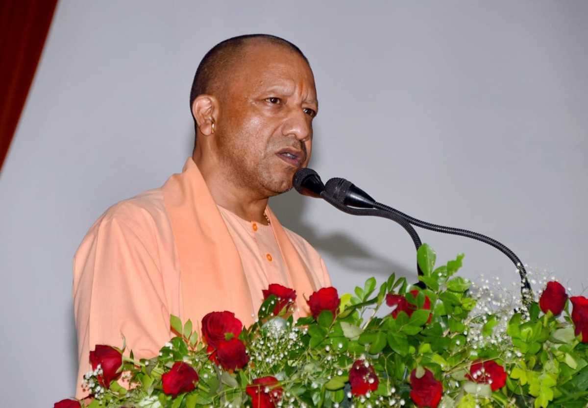 देश का सबसे बड़ा मोबाइल फोन मैन्युफैक्चरिंग स्टेट है यूपी : सीएम योगी